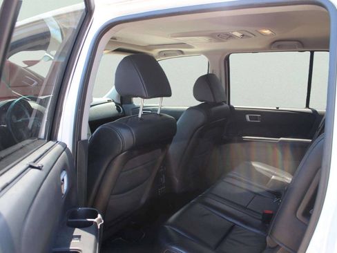 Used 2011 Honda Pilot Touring image 8
