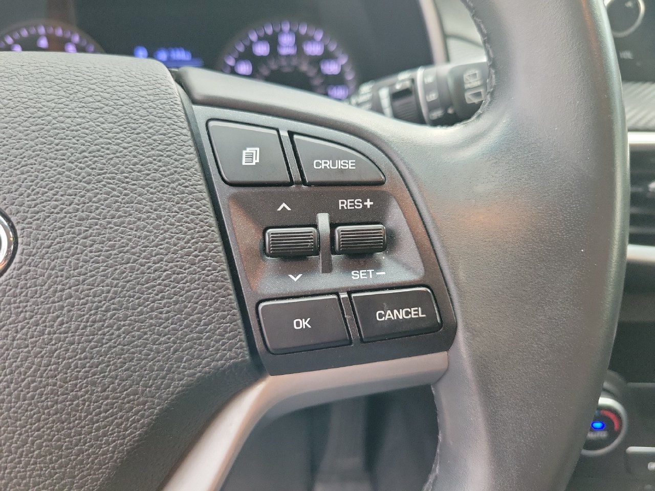 Used 2020 Hyundai Tucson Sport FWD image 20