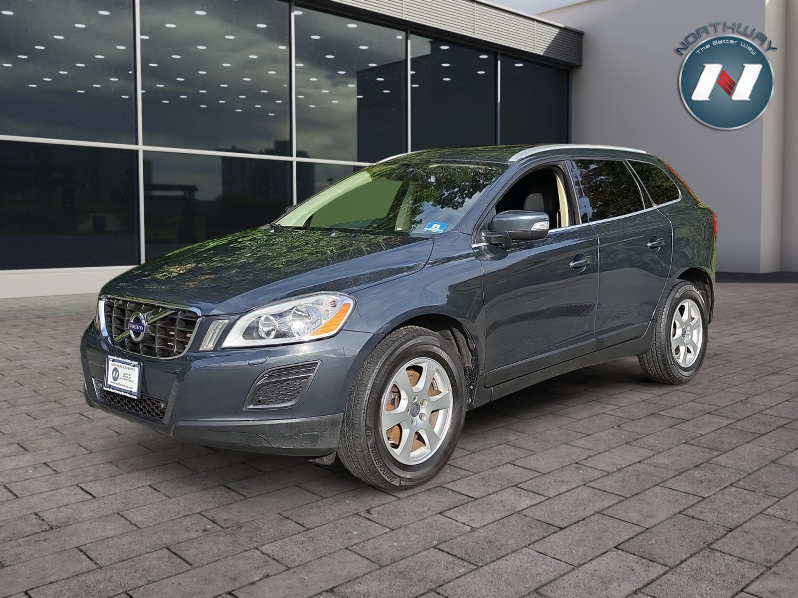 Used 2012 Volvo XC60 3.2 Premier AWD/4WD image 1