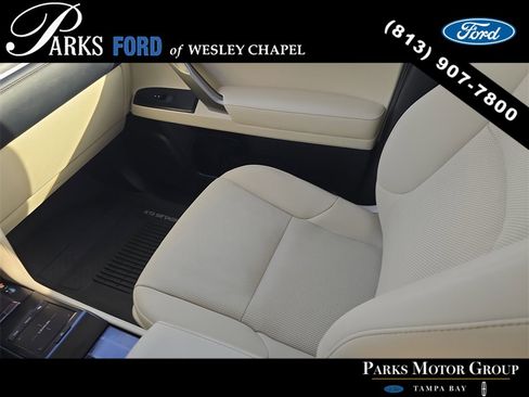 Used 2023 Lexus GX 460 Premium image 14