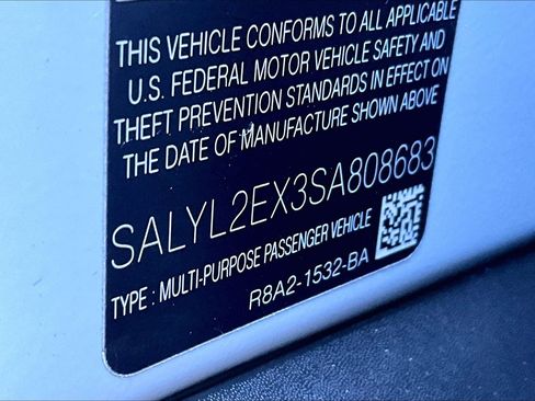 Used 2025 Land Rover Range Rover Velar Dynamic SE image 34