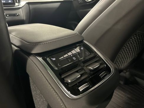 Used 2026 Volvo XC90 B6 Ultra w/ Protection Package image 24