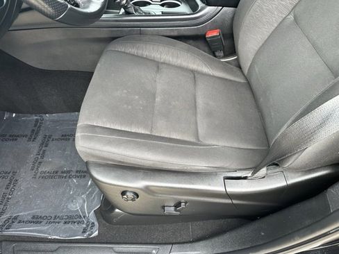 Used 2023 Dodge Durango SXT image 21