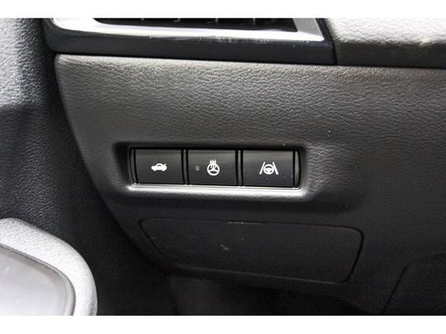 New 2026 Nissan Sentra SR w/ SR Premium Package FWD image 17