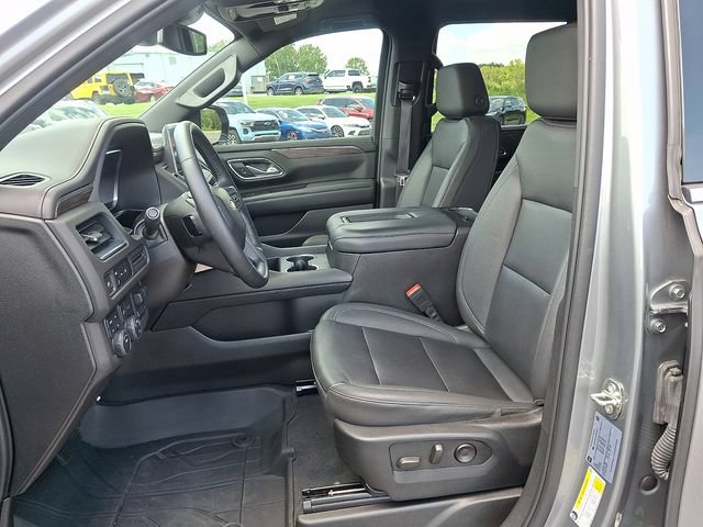 Used 2023 Chevrolet Tahoe LT w/ Max Trailering Package AWD/4WD image 11