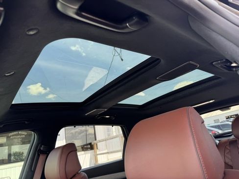 Used 2025 Genesis GV80 3.5T Prestige image 19