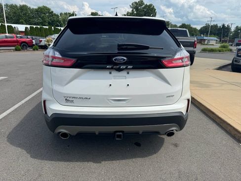 Certified 2022 Ford Edge Titanium w/ Equipment Group 301A AWD/4WD image 7