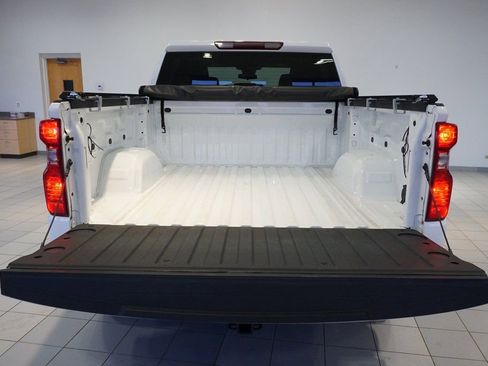 Certified 2024 Chevrolet Silverado 1500 LT image 27