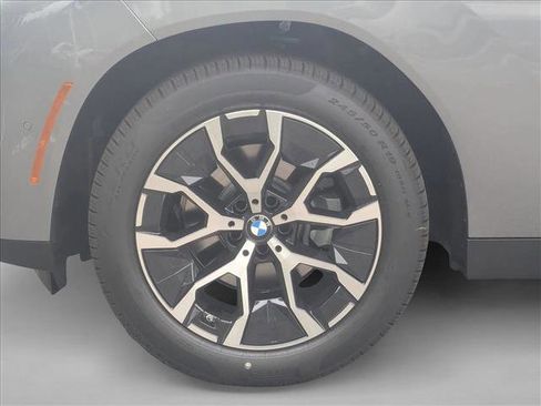 Used 2025 BMW X3 xDrive30i w/ Premium Package image 10