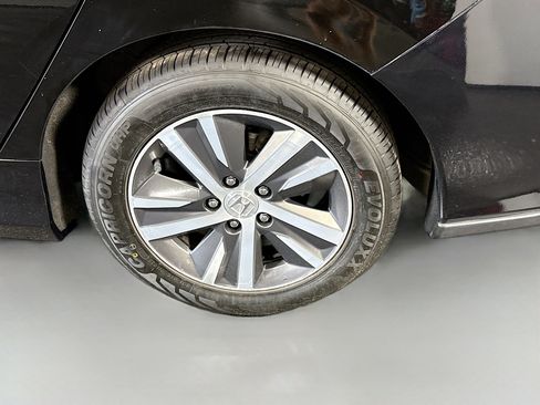 Used 2020 Honda Civic LX image 36