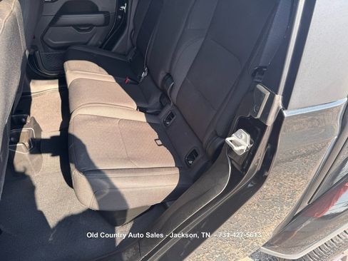 Used 2023 Jeep Gladiator Overland AWD/4WD image 11