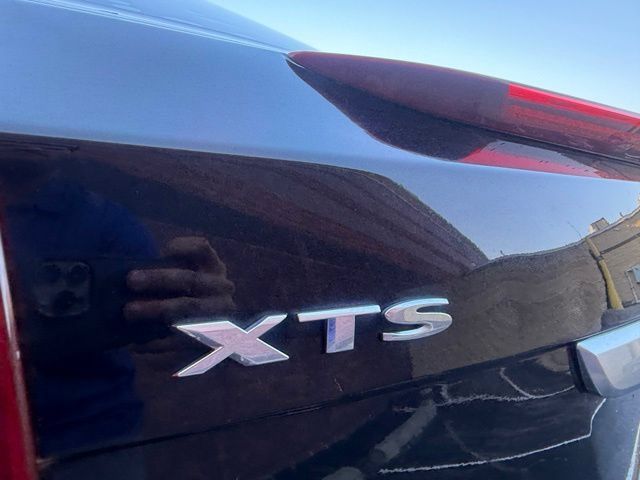 Used 2017 Cadillac XTS Luxury FWD image 7