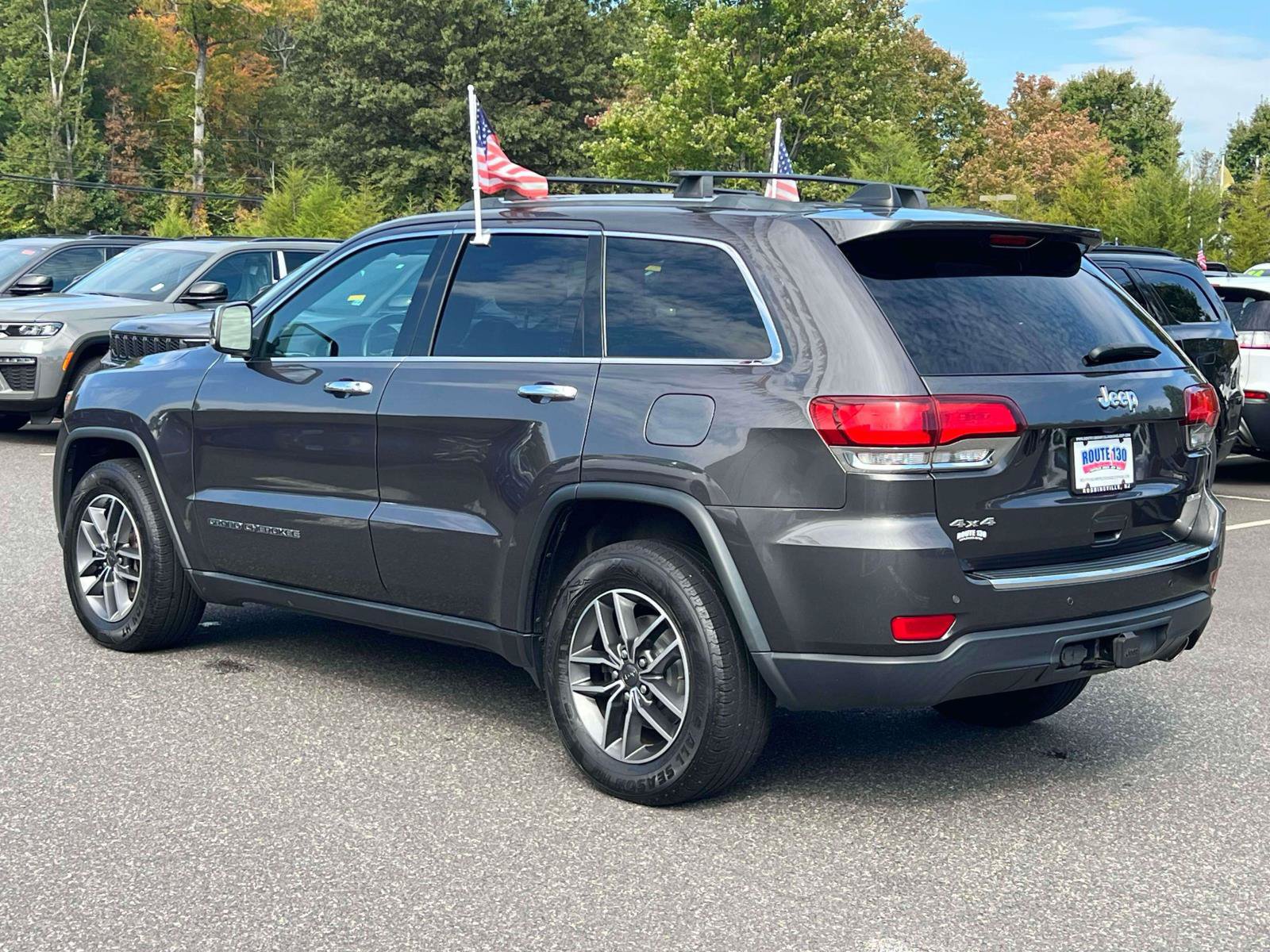 Used 2020 Jeep Grand Cherokee Limited w/ Luxury Group II AWD/4WD image 3