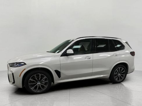 Certified 2026 BMW X5 xDrive40i AWD/4WD image 45