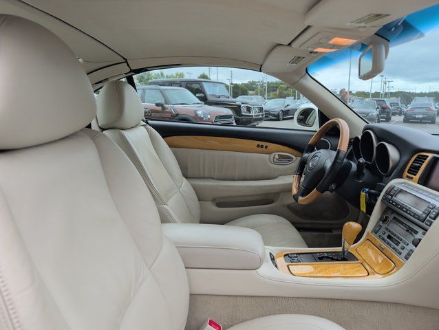 Used 2002 Lexus SC 430 Convertible RWD image 22
