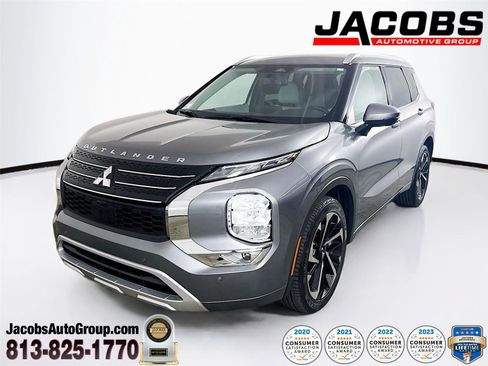 Used 2023 Mitsubishi Outlander SEL FWD image 1