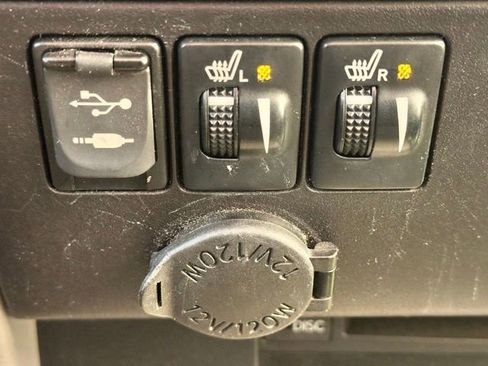 Used 2015 Toyota Sienna XLE Premium image 15