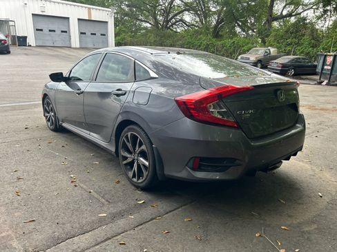 Used 2019 Honda Civic Sport image 2