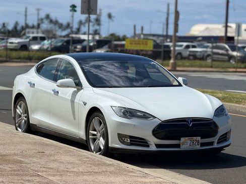 Used 2013 Tesla Model S RWD image 6