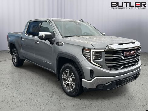 Used 2025 GMC Sierra 1500 SLT image 7