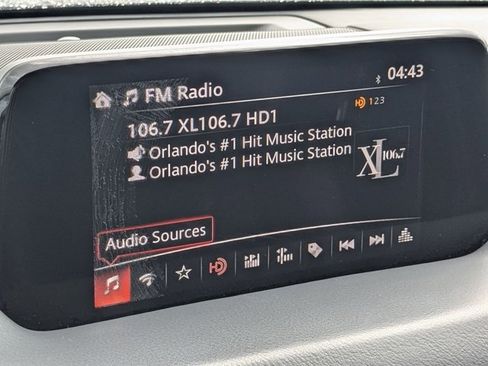 Used 2018 MAZDA CX-5 Touring image 13