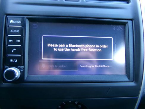 Used 2019 Nissan Versa SV image 19