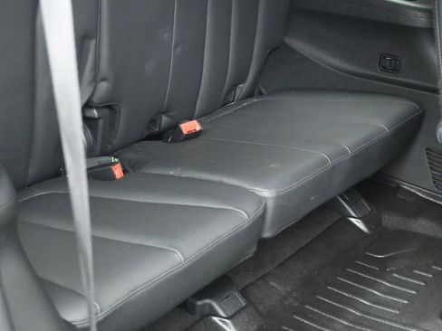 Used 2022 Hyundai Palisade Calligraphy image 12