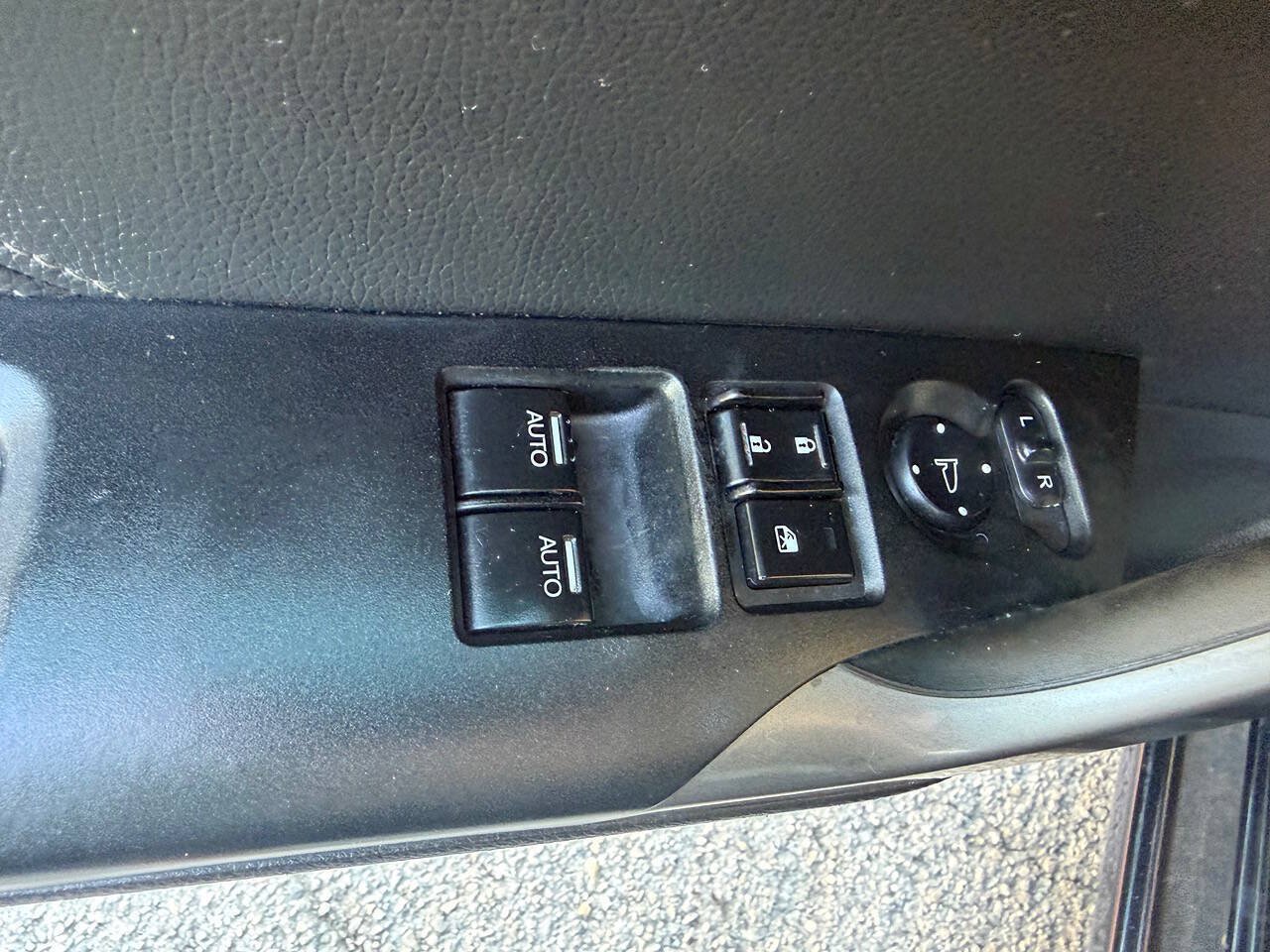 Used 2016 Honda Accord EX-L image 18