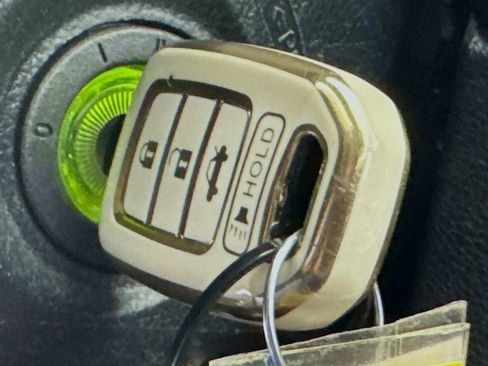 Used 2015 Honda Accord Sport image 18