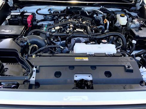 Certified 2026 Toyota Tacoma SR5 AWD/4WD image 31