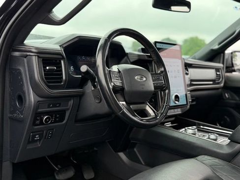 Certified 2023 Ford Expedition Max Platinum AWD/4WD image 12