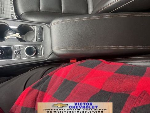 Used 2019 Cadillac XT4 Sport w/ Cold Weather Package image 25