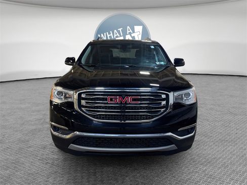 Used 2019 GMC Acadia SLT w/ LPO, Floor Liner Package image 9