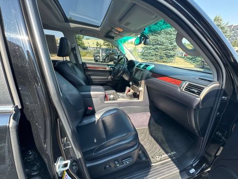 Used 2013 Lexus GX 460 Premium AWD/4WD image 16