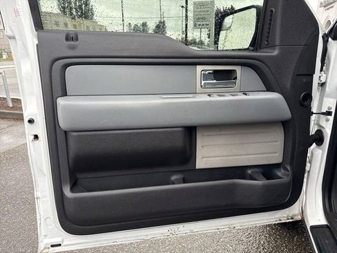 Used 2011 Ford F150 XLT w/ XLT Convenience Pkg RWD image 24