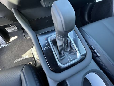 Used 2025 Subaru Forester Limited AWD/4WD image 16