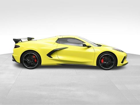 Used 2021 Chevrolet Corvette Stingray Premium Conv w/ Z51 Performance Package RWD image 6