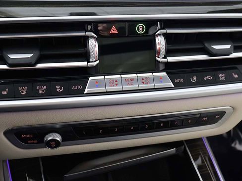 Used 2021 BMW X5 xDrive40i w/ Premium Package 2 image 57