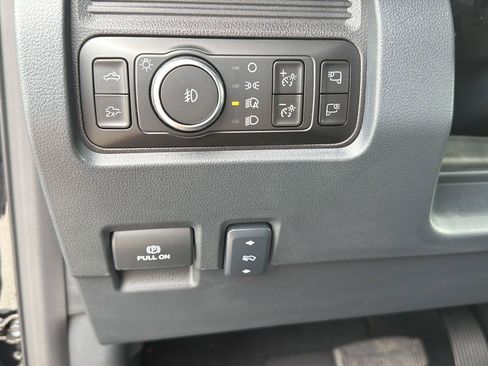 Certified 2026 Ford F350 Lariat RWD image 20