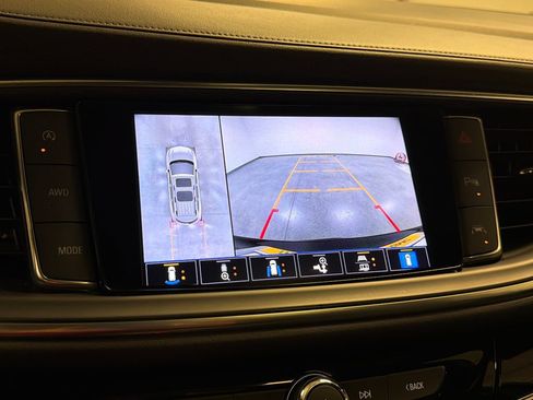 Used 2023 Buick Enclave Avenir w/ Avenir Technology Package AWD/4WD image 41