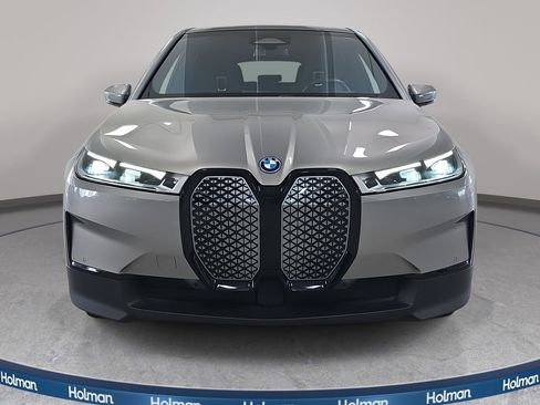 Certified 2023 BMW iX xDrive50 image 3