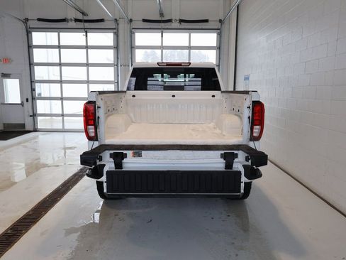 New 2026 GMC Sierra 1500 Elevation w/ Preferred Package AWD/4WD image 34