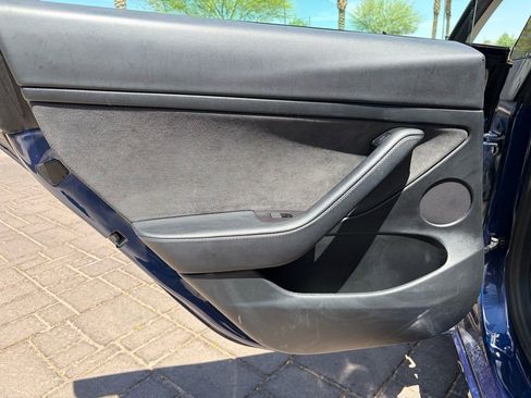 Used 2023 Tesla Model 3 Standard Range RWD image 10