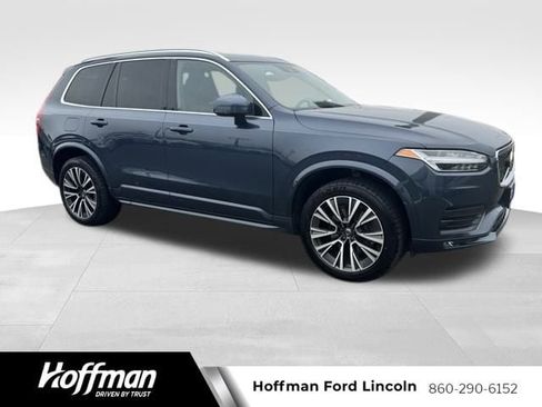 Used 2020 Volvo XC90 T5 Momentum image 1