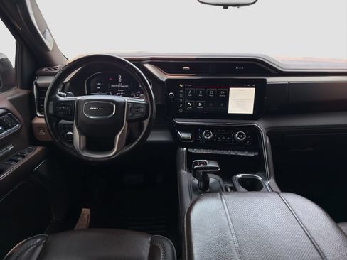 Used 2024 GMC Sierra 1500 Denali AWD/4WD image 14