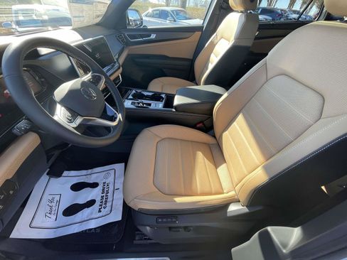 New 2026 Volkswagen Atlas Cross Sport SEL image 19