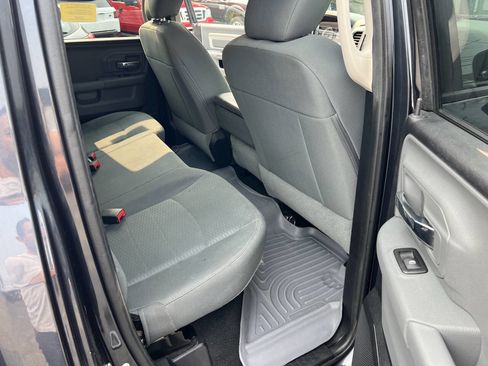 Used 2016 RAM 1500 Classic SLT image 12