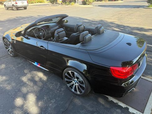 Used 2009 BMW M3 Convertible RWD image 13