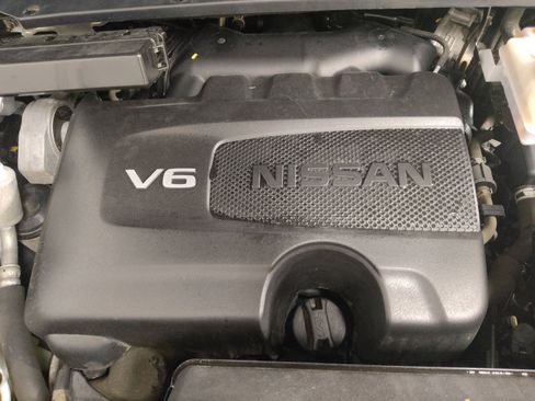 Used 2020 Nissan Pathfinder S FWD image 30