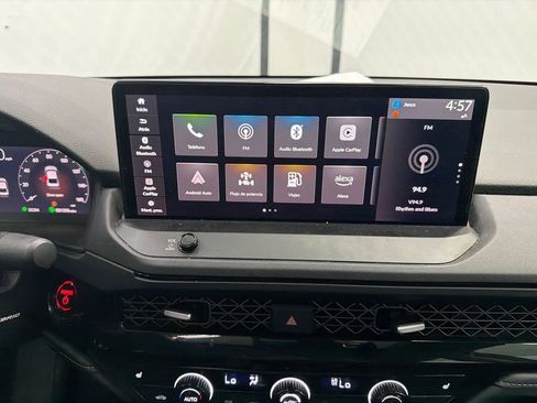 Used 2025 Honda Accord EX-L image 29